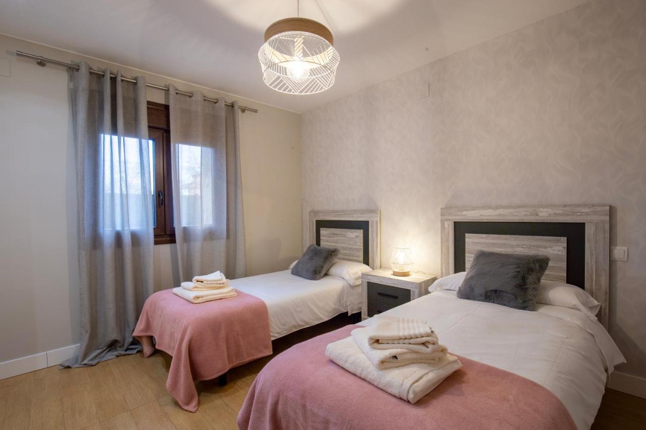Casa Rural La Nava De Tizneros Екстериор снимка